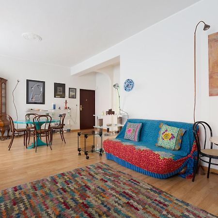 Milan-Linate Apartment With Balcony Esterno foto