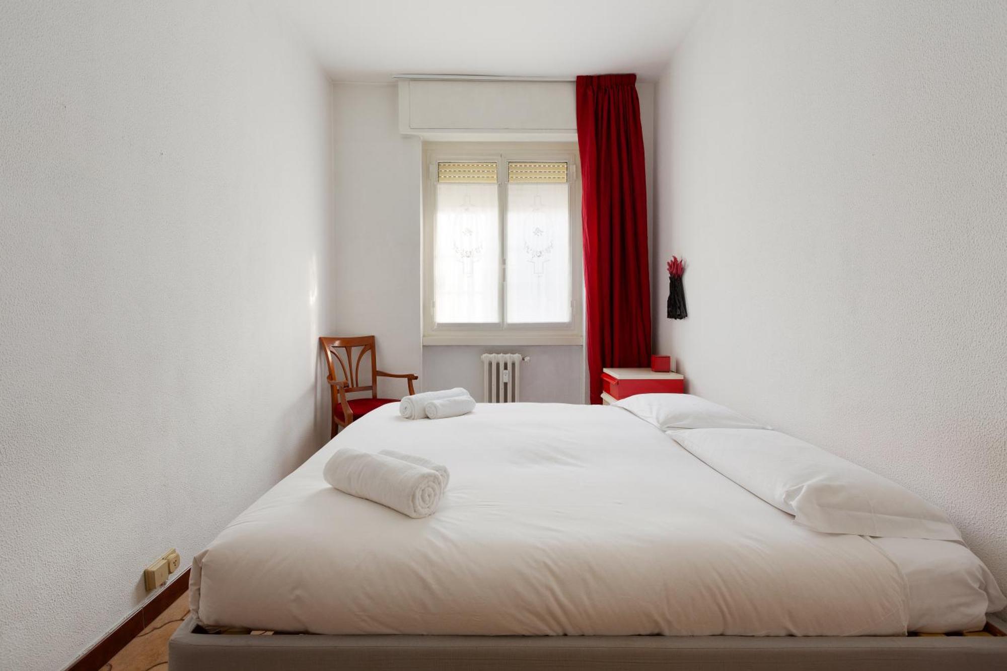 Milan-Linate Apartment With Balcony Esterno foto